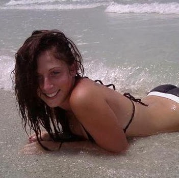 Kristina Barrett Photo 7