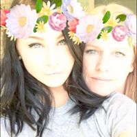 Joanna Clements Photo 18