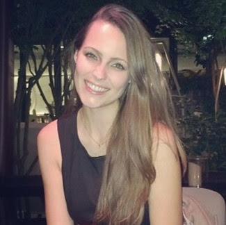 Kristen Hendricks Photo 21