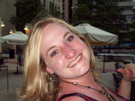 Michelle Terry Photo 31