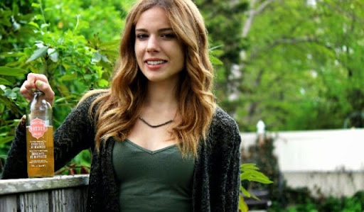Danielle Goodwin Photo 16