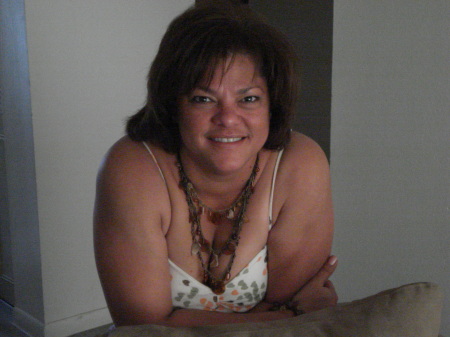 Rebecca Alvarez Photo 2
