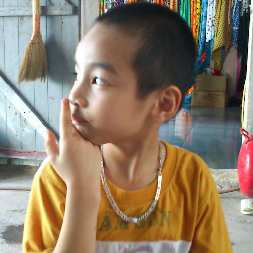 Tu Nguyen Photo 27