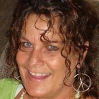 Deborah Lundy Photo 7