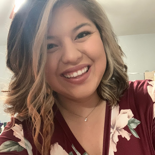 Michelle Trujillo Photo 18