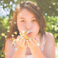 Kristina Hall Photo 43