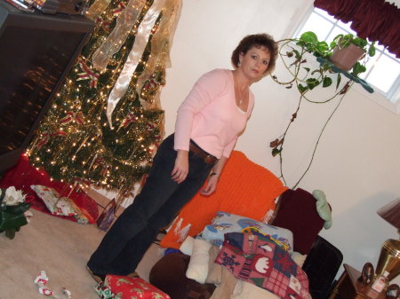 Beverly Kelly Photo 28