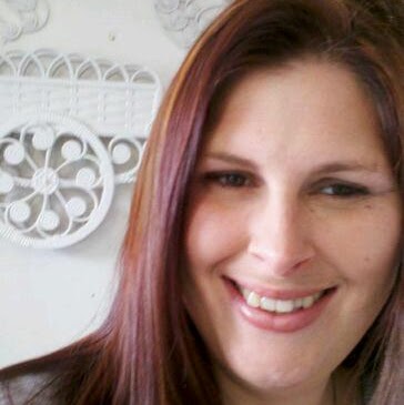 Kimberly Welch Photo 22