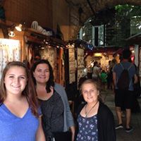 Theresa Hendricks Photo 17