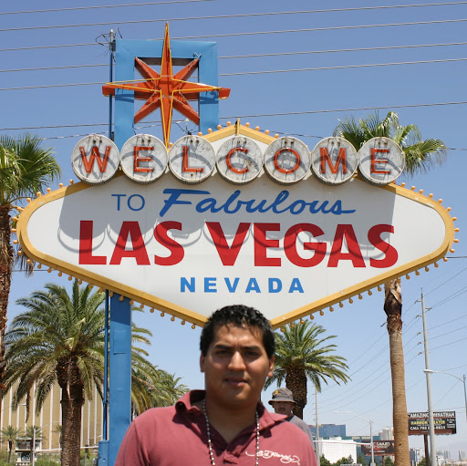 Eric Moreno Photo 32