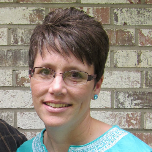 Laura Swanson Photo 7