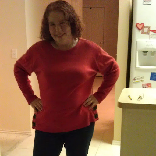 Julie Evans Photo 10