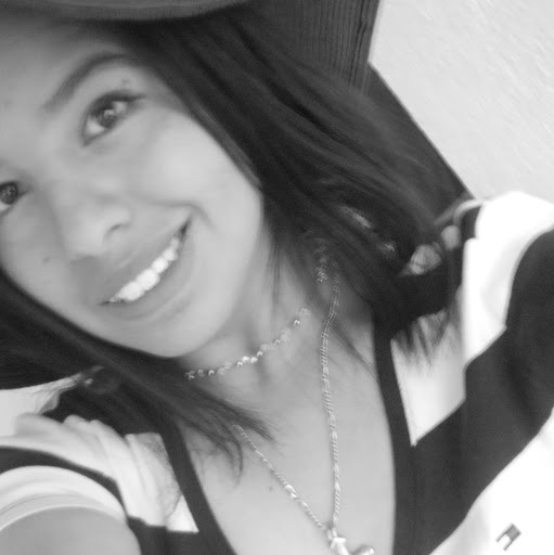 Stephanie Song Photo 20