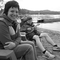 Kristin Robbins Photo 17