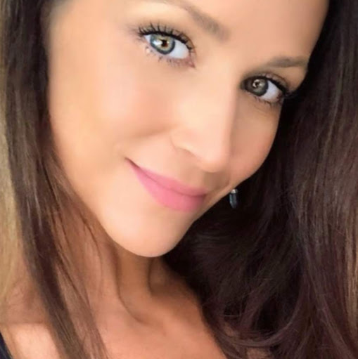 Danielle King Photo 19