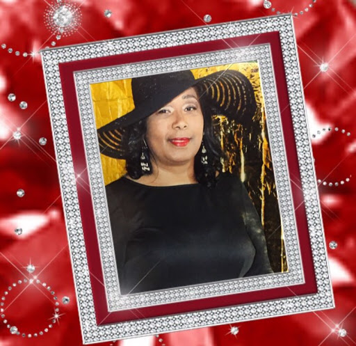 Mary Crafton Photo 19