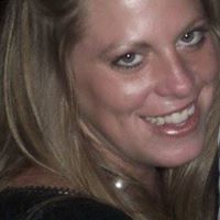 Sara Rhoades Photo 18