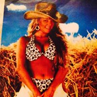 Laurie Walton Photo 16