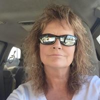 Tammy Roberts Photo 18