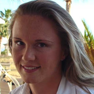 Beth Schrader Photo 9