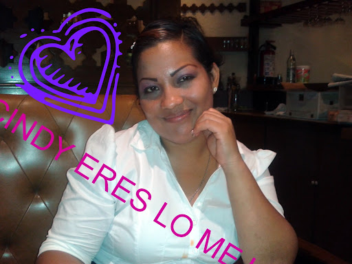 Cindy Flores Photo 7