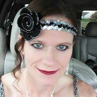 Kelly Whitaker Photo 17