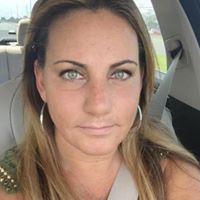 Stephanie Desantis Photo 32