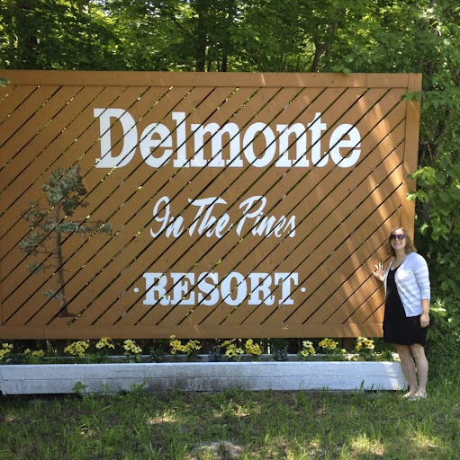 Molly Fuller Photo 15