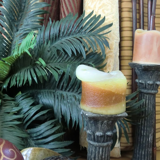 Susan Weeks Photo 16