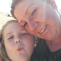 Julie Thiede Photo 8