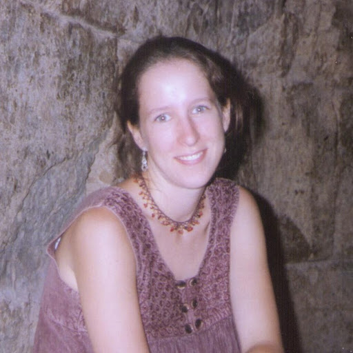 Roberta Moore Photo 36
