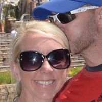 Michelle Wagoner Photo 24