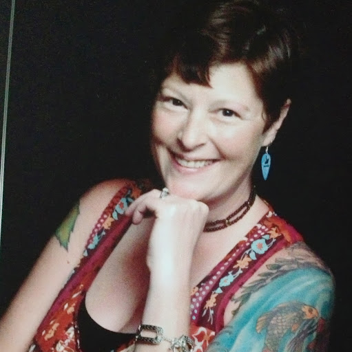 Amy Garvey Photo 8