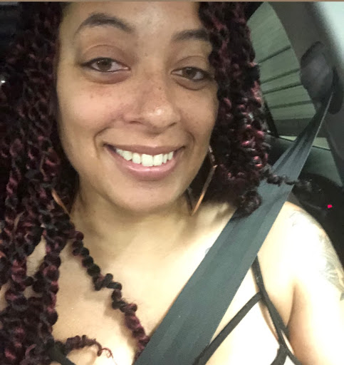 Michelle Richardson Photo 30