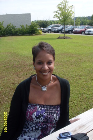 Alisa Scott Photo 13