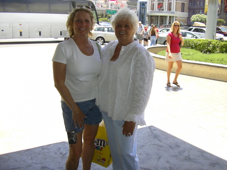 Shirley Welch Photo 17