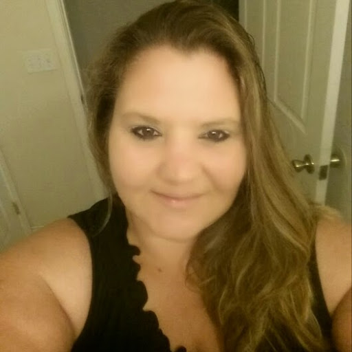 Michelle Mccain Photo 14