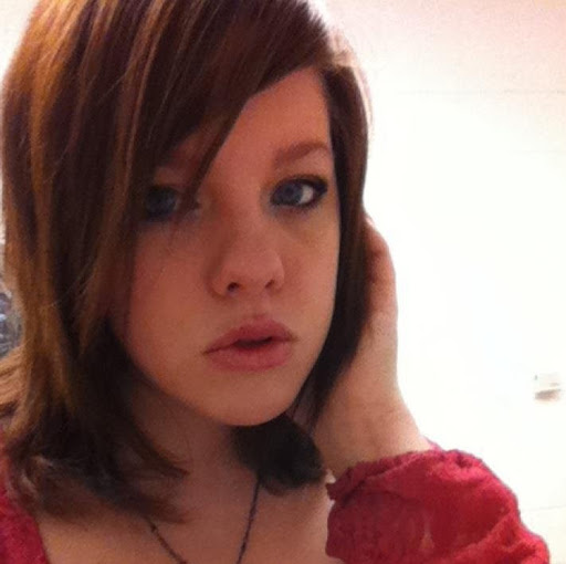 Christina Hall Photo 14