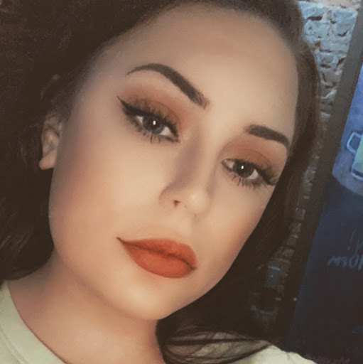 Brandi Kelly Photo 7