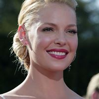 Victoria Adams Photo 13