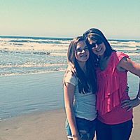 Elizabeth Greene Photo 15