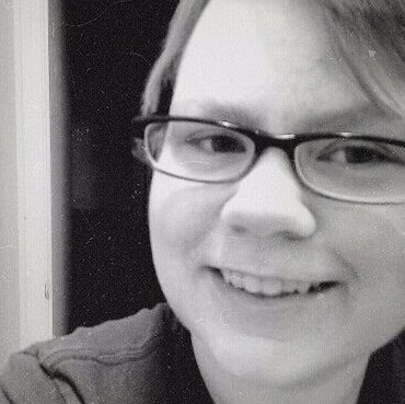 Courtney Watson Photo 28