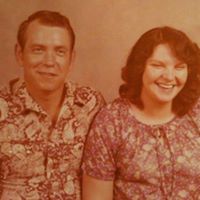 Maxine Douglas Photo 29