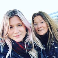 Janet Myles Photo 15