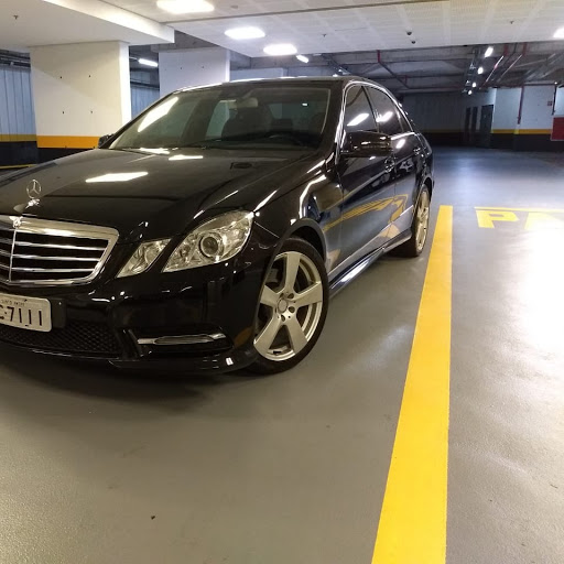 Richard Mathias Photo 35