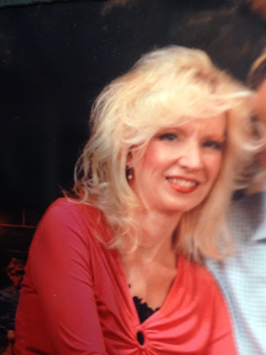 Julie Standing Photo 12