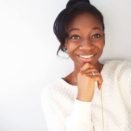 Geneva Smith Photo 28