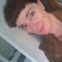 Elizabeth Griffiths Photo 24