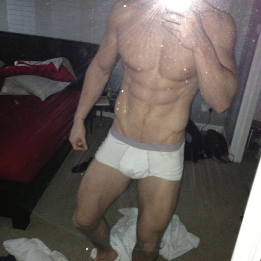 Adam Light Photo 16