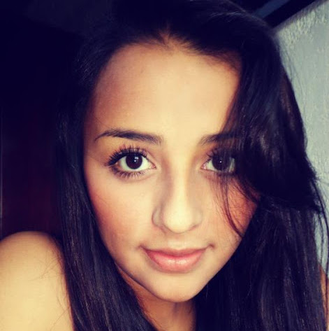 Jessica Minor Photo 10